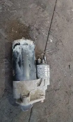 Volvo XC70 Starter motor 30782228