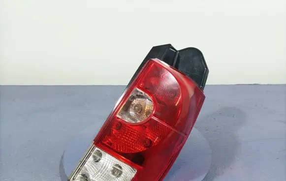 Mitsubishi Colt Rear/tail lights