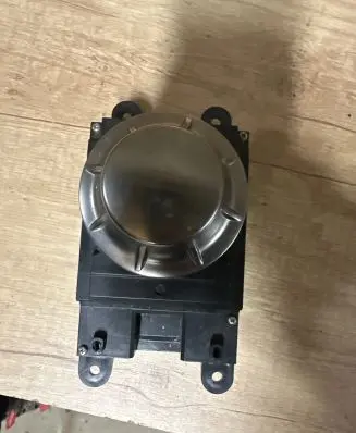 Multifunctional control switch/knob