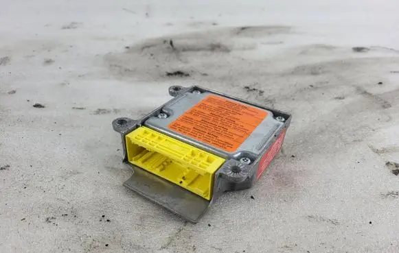 Skoda Fabia Mk1 (6Y) Airbag control unit/module 1C0909605H 14020408F 5WK43127