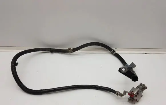 Infiniti Q30 Positive cable (battery) A2465407832