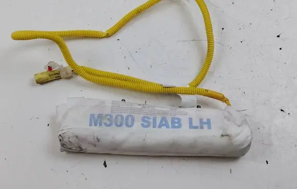 Nissan Note (E11) Seat airbag 