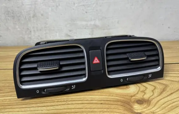 Volkswagen Golf VI Dash center air vent grill 5K0819728N 5K0815735D