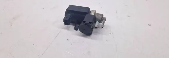 Hyundai Santa Fe Turbo solenoid valve 72190315 05T026