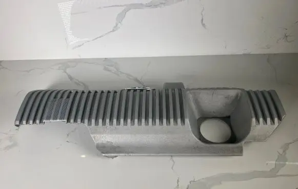 Toyota Prius (XW30) Engine cover (trim) 1121237090