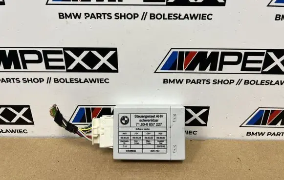 BMW 3 E90 E91 Tow bar trailer control unit/module 6857227