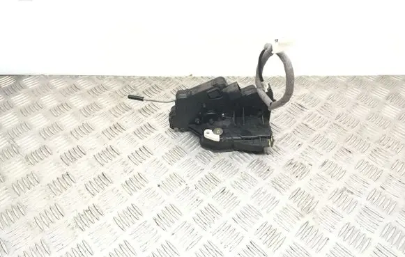 BMW 3 E46 Rear door lock 246HTR