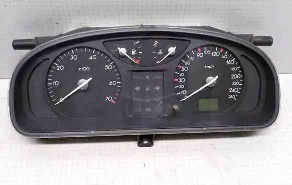 Renault Laguna II Speedometer (instrument cluster) 8200218861 5514000062 551400302102