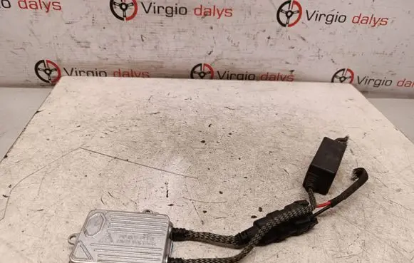 Volkswagen PASSAT B6 Headlight ballast module Xenon