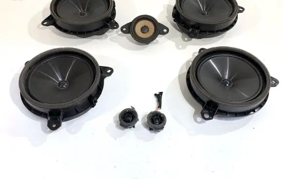Toyota Yaris Audio system kit 861600D450