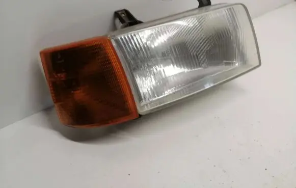 Volkswagen Transporter - Caravelle T4 Headlight/headlamp
