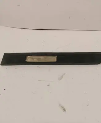 BMW 7 E38 Fender trim (molding) 8165220