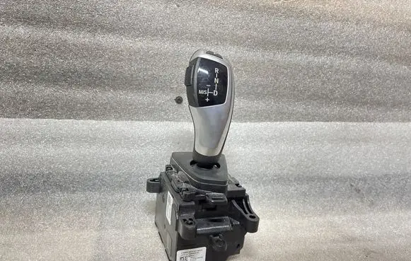 BMW 3 F30 F35 F31 Gear selector 1009994800 9296896 90358142831379