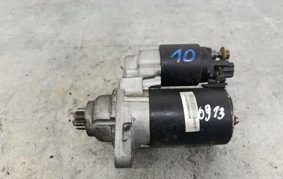 Volkswagen Polo IV 9N3 Starter motor 1005881281BOSCH