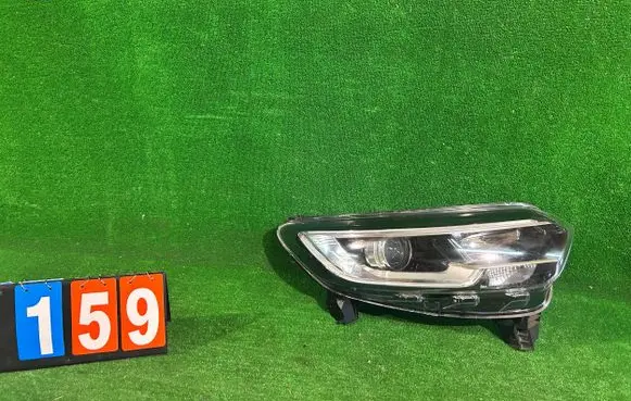 Renault Kadjar Headlight/headlamp 01177006 260101096R 0117700600047830