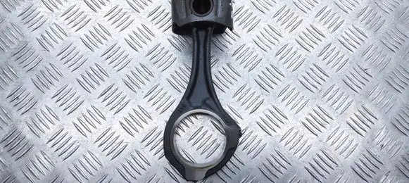 Mercedes-Benz Sprinter W906 Piston with connecting rod