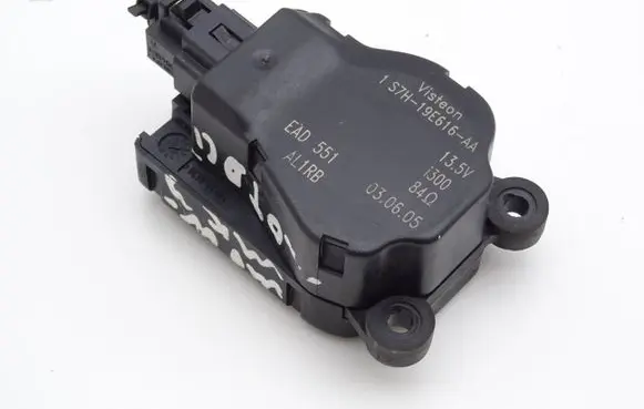 Ford Mondeo Mk III Air flap motor/actuator 1S7H19E616AA