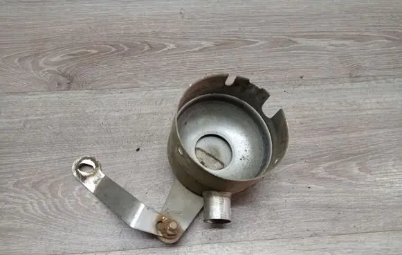 Volvo V70 Webasto auxiliary heater mount bracket 