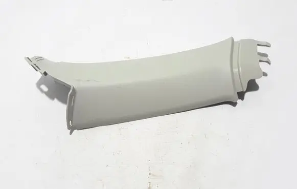 Volvo XC60 (D)pillar trim (top) 31425700