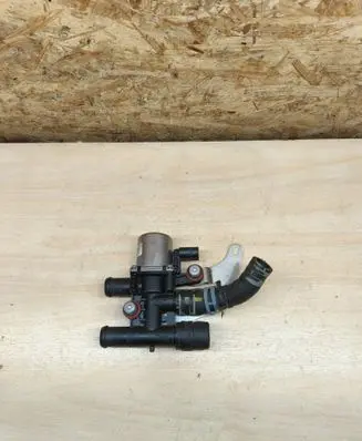 Porsche Cayenne (9Y0 9Y3) Vacuum valve 4M0819067 4M0819067M