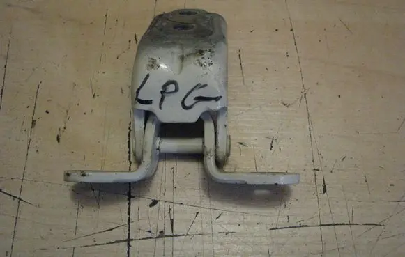 KIA Soul Front door upper hinge 793102E000