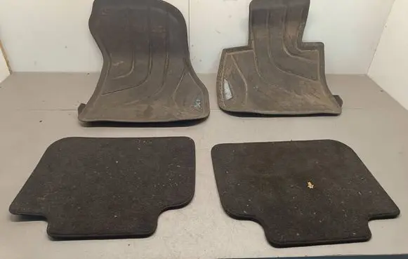 Audi Q3 8U Car floor mat set 