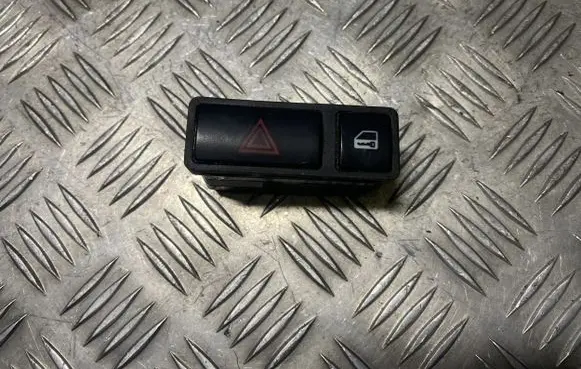 BMW 3 E46 Hazard light switch 8368920