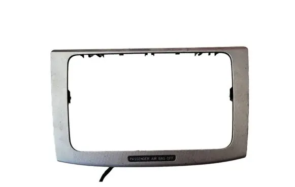 Volkswagen PASSAT B6 Radio/GPS head unit trim 3C0858069M