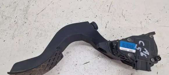Audi A6 S6 C5 4B Accelerator throttle pedal 8D1723523N 6PV00837602