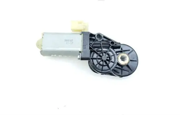 Mercedes-Benz EQB Seat adjustment motor 0390207087