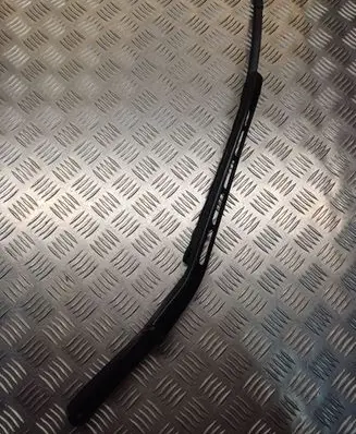 Mercedes-Benz C W203 Front wiper blade arm A2038202544