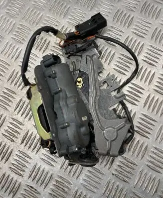 Chrysler Grand Voyager IV Rear door lock