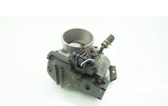 Mitsubishi Outlander Throttle body valve