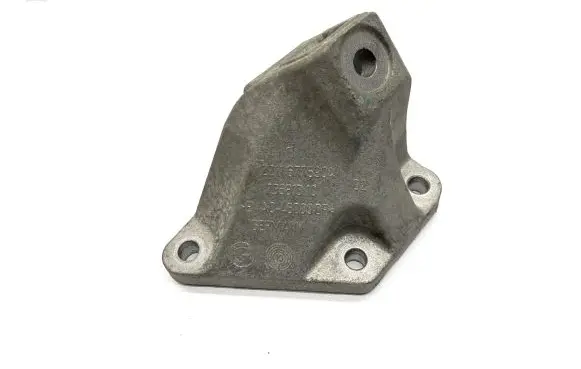 BMW 5 F10 F11 Engine mounting bracket 6775904 22116775904