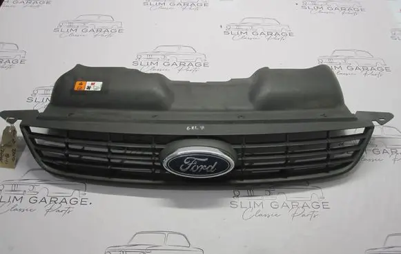 Ford Focus Front grill 8M518200AF