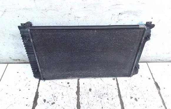 Coolant radiator