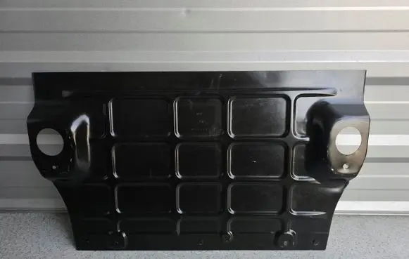 Fiat 500 Engine splash shield/under tray