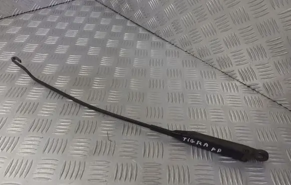 Opel Tigra B Front wiper blade arm 09114667RH