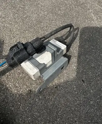 Toyota Yaris Coolant fan relay 2468106110