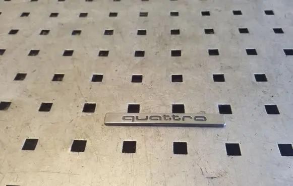 Audi A6 S6 C4 4A Manufacturers badge/model letters 