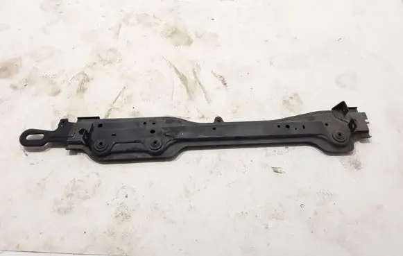 Renault Megane IV Radiator mount bracket