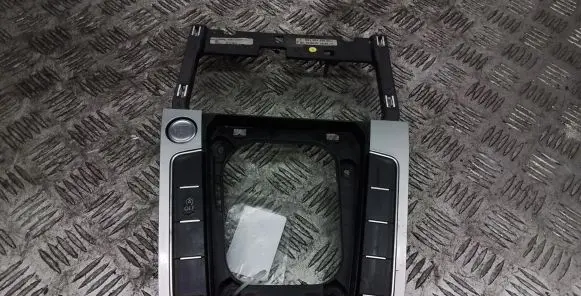 Volkswagen PASSAT CC Other sill/pillar trim element
