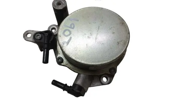 Ford Kuga II Vacuum pump 9673836180 7021390500