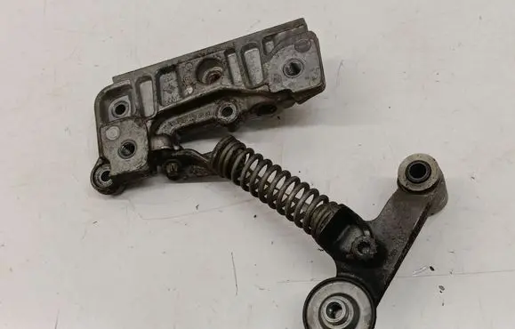 Mercedes-Benz CLA C117 X117 W117 Generator/alternator belt tensioner A6512200607