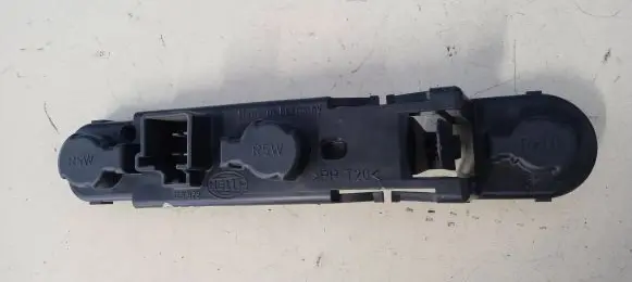 Volvo S80 Tail light bulb cover holder 149978 149977