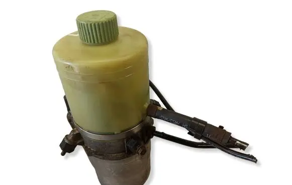 Volkswagen Polo IV 9N3 Power steering pump 6Q0423156AB 6Q1423051BG