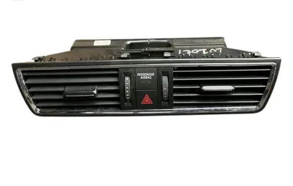 Seat Toledo IV (NH) Dash center air vent grill 0858100001 5JA820951B