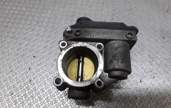 Ford Focus Throttle valve 2S6U9E927D