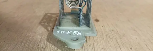 Coolant fan relay