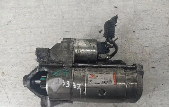 Peugeot 807 Starter motor S3027AS